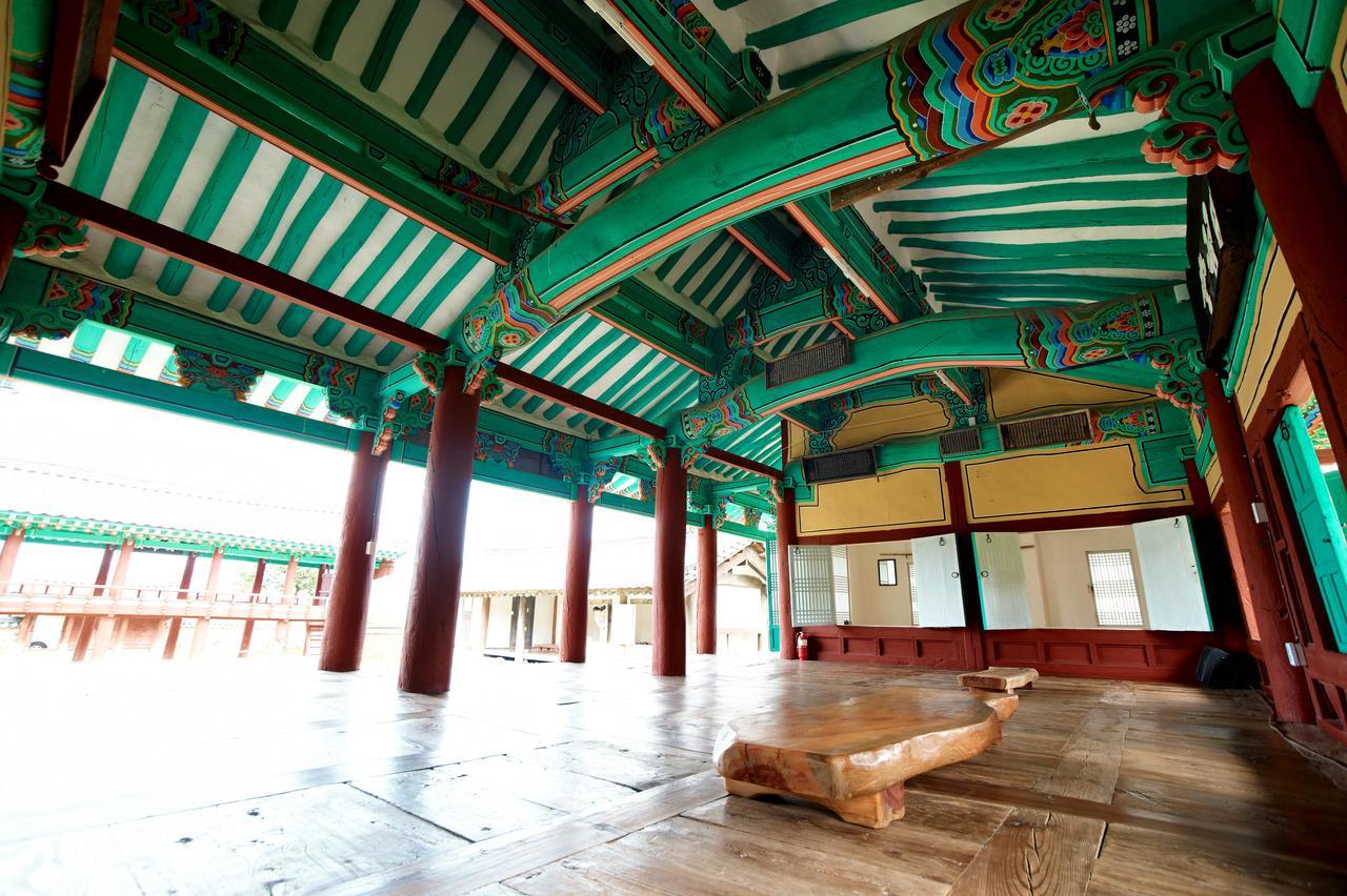 Seoakseowon Hotel Gyeongju Exterior photo