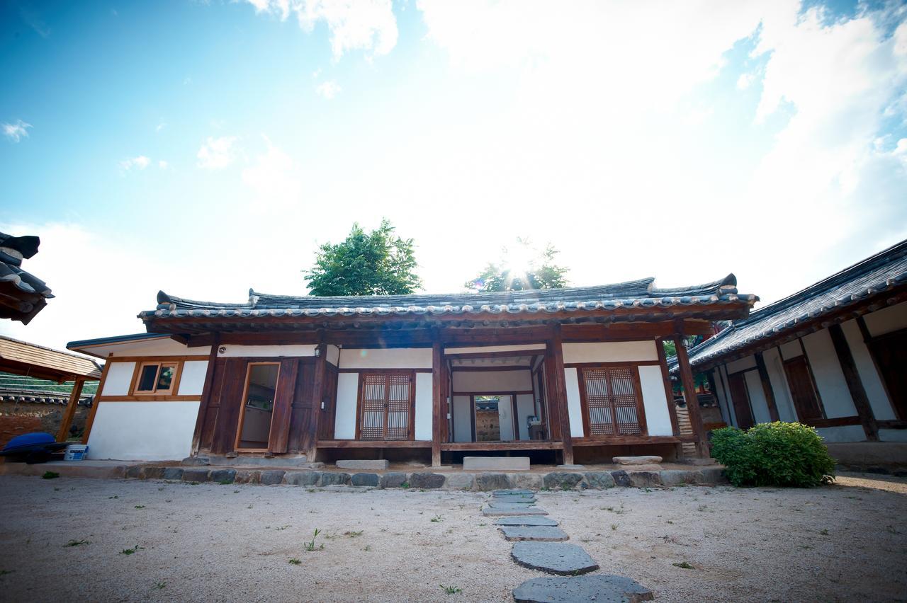Seoakseowon Hotel Gyeongju Exterior photo